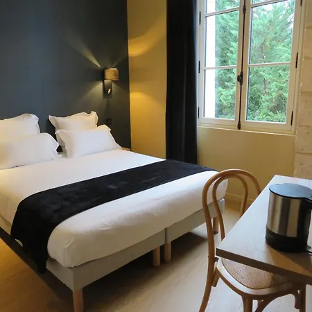 Le Relais De Hotel 3*
